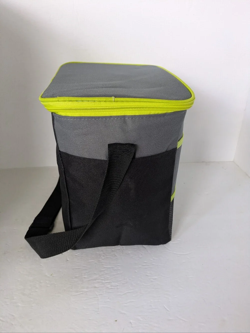 Arizona Blue Artic Pak Gray & Lime Insulated Cooler Bag Travel Luggage Bag
